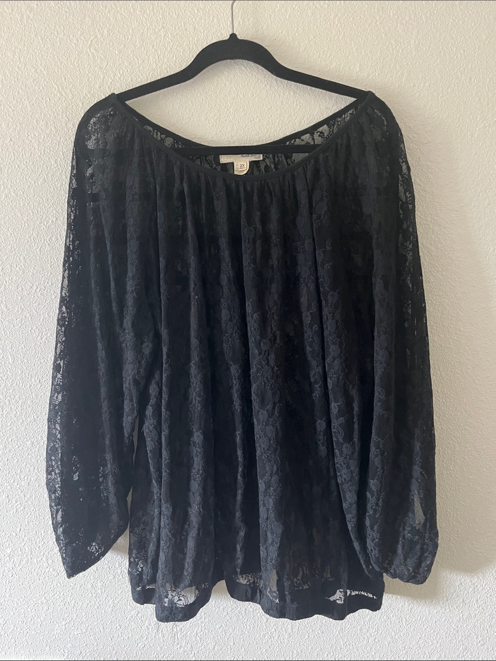 Derek Heart Black Floral Lace Peasant Blouse Flirty Feminine